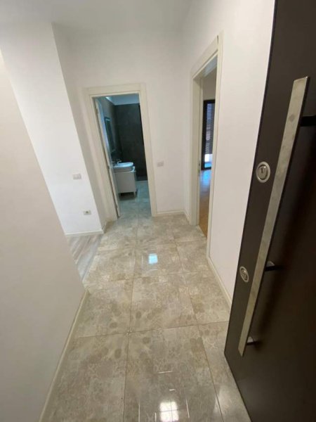 Tirane, jepet me qera apartament 2+1 Kati 7, 105 m² 550 Euro