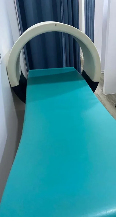 Tirane, shitet  magnetoterapi 800euro (andon zako cajupi , perballe farmaci daja, ish bllok)