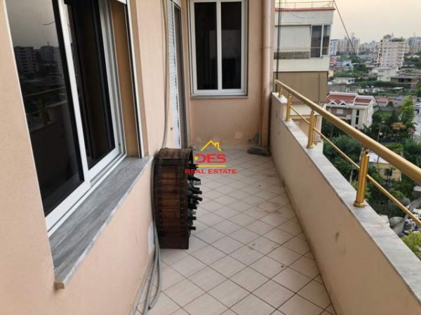 Vlore, shitet apartament 2+1+BLK Kati 8, 114 m² 1.200 Euro/m2 (Rruga Murat Terbaci)