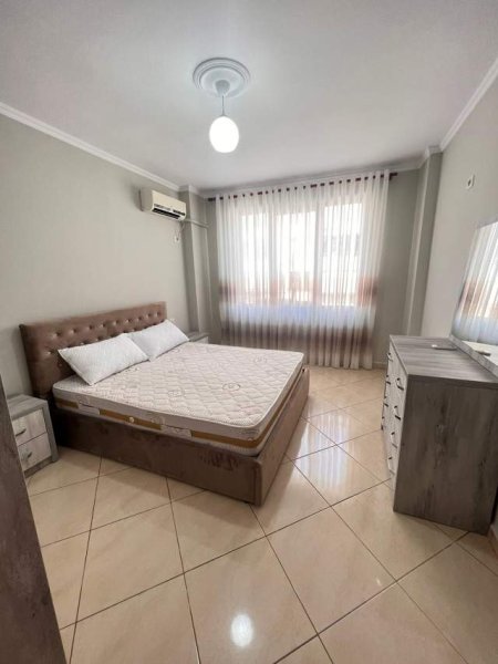 Tirane, jepet me qera apartament 1+1+BLK Kati 5, 70 m² 350 Euro (Teodor Keko)