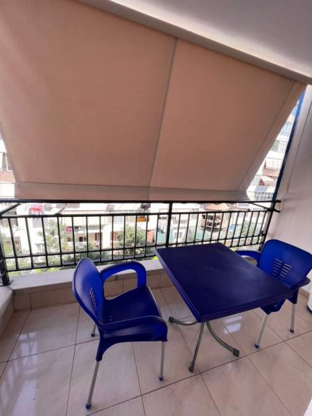 Tirane, jepet me qera apartament 1+1+BLK Kati 5, 70 m² 350 Euro (Teodor Keko)