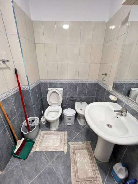 Tirane, jepet me qera apartament 1+1+BLK Kati 5, 70 m² 350 Euro (Teodor Keko)