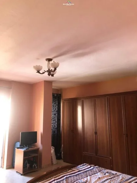 Tirane, jepet me qera apartament 1+1 Kati 4, 80 m² 600 Euro (Rruga e elbasanit)