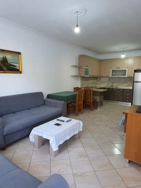 Vlore, jap me qera apartament ne plazh Kati 1, 78 m² 5.000 Leke (Cameria)