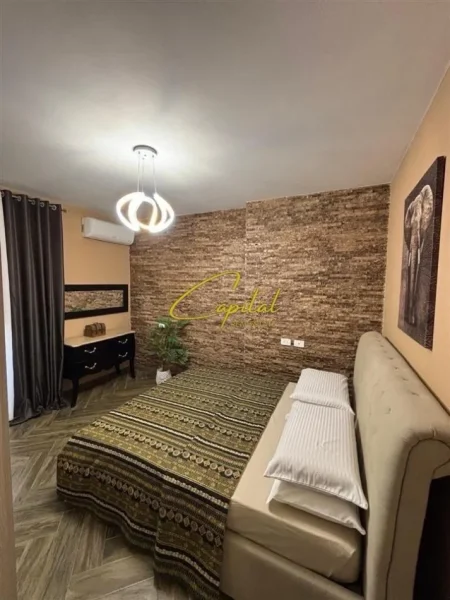 Tirane, jepet me qera apartament 2+1 Kati 4, 80 m² 700 € (21 DHJETORI)
