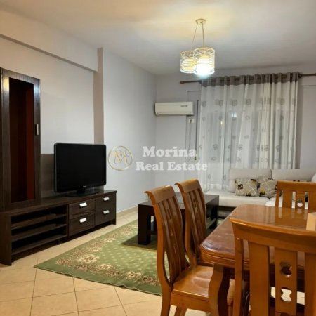 Tirane, jepet me qera apartament 2+1 Kati 4, 105 m² 700 € (Rruga Petro Korcari)