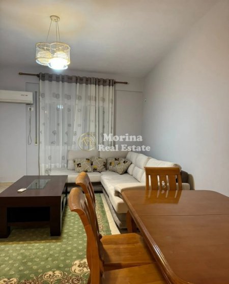 Tirane, jepet me qera apartament 2+1 Kati 4, 105 m² 700 € (Rruga Petro Korcari)