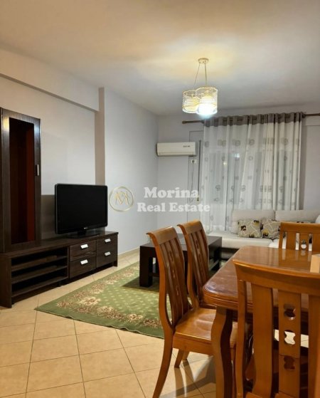 Tirane, jepet me qera apartament 2+1 Kati 4, 105 m² 700 € (Rruga Petro Korcari)