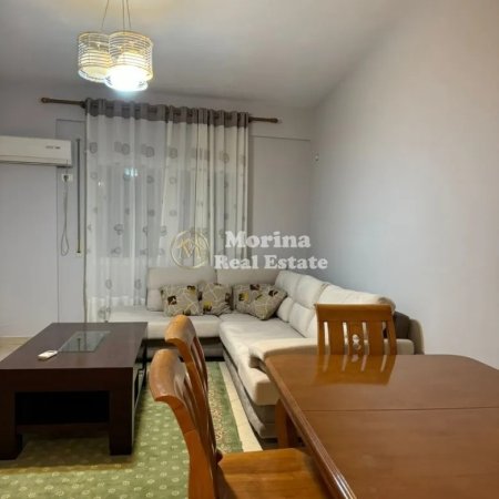 Tirane, jepet me qera apartament 2+1 Kati 4, 105 m² 700 € (Rruga Petro Korcari)