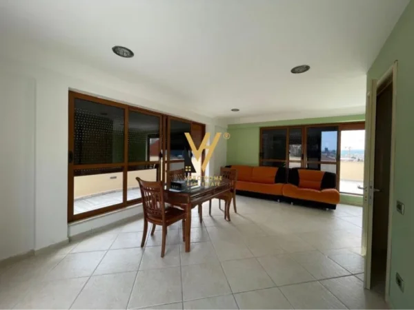 Tirane, jepet me qera Vile 3 Katshe Kati 0, 254 m² 1.300 € (KODRA E PRIFTIT)