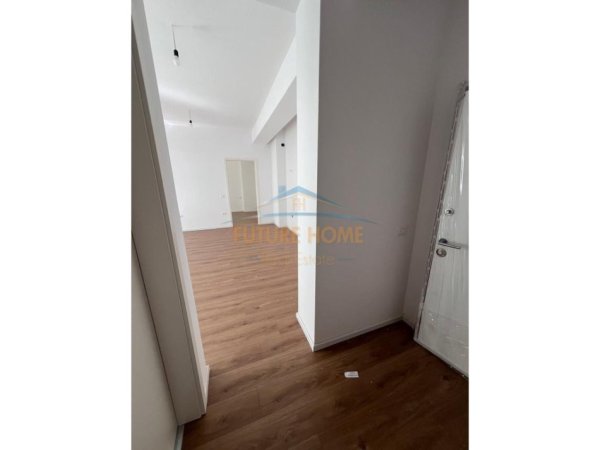 Tirane, shes apartament 1+1 Kati 5, 64 m² 109.500 € (Kompleksi Kaimi)