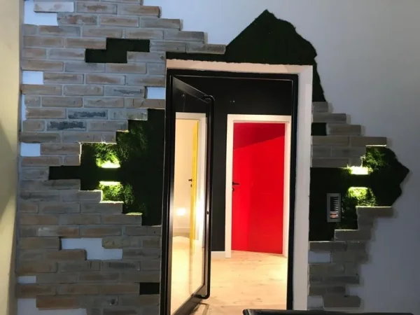 Tirane, jepet me qera zyre Kati 1, 110 m² 950 € (RRUGA E DURRESIT)