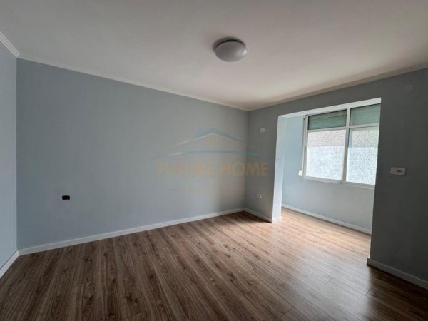 Tirane, shitet apartament 2+1 Kati 2, 70 m² 135.000 € (Oxhaku)