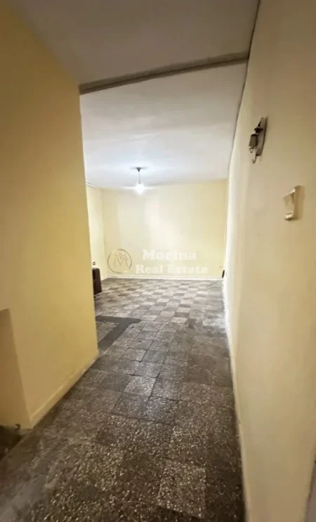 Tirane, shitet garsonier Kati 1, 50 m² 118.000 € (Rruga Hoxha Tahsim)