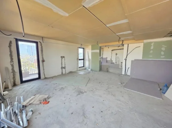 Tirane, shitet apartament duplex , 510 m² 550.000 € 