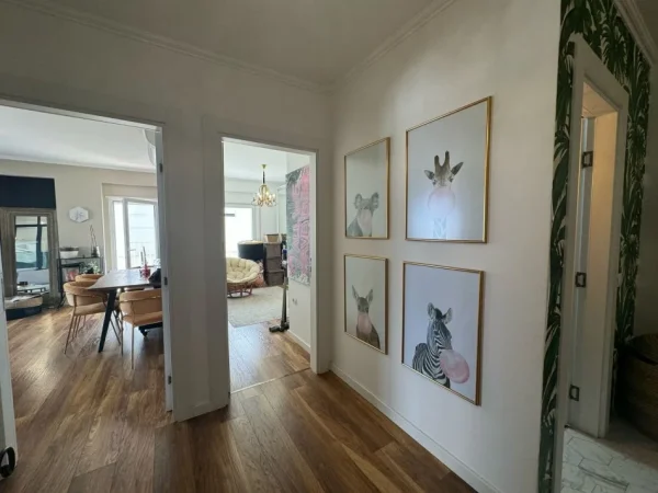 Tirane, shitet apartament 2+1 , 110 m² 250.000 € 