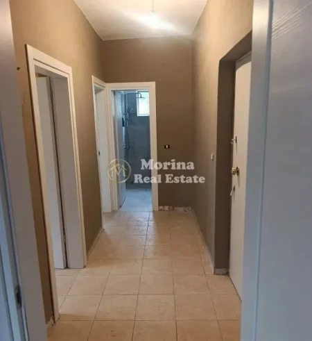 Tirane, jepet me qera apartament 2+1 Kati 4, 90 m² 800 € (Rruga e Kavajes)