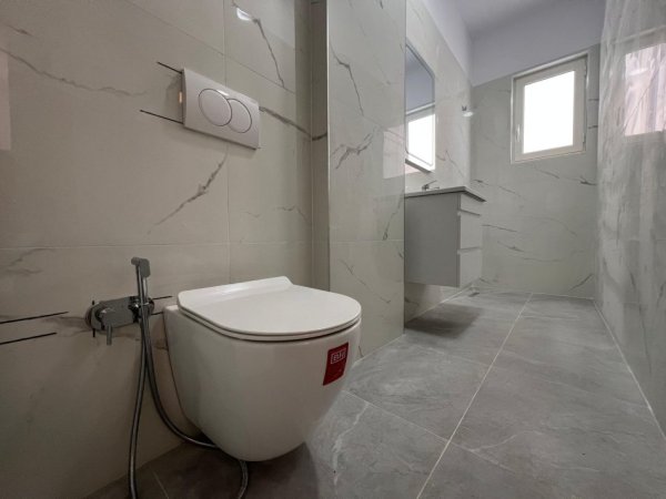 Durres, shitet apartament 1+1 Kati 1, 55 m² 90.000 € (Plazh,Durres)