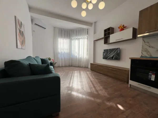 Durres, shitet apartament 1+1 Kati 1, 55 m² 90.000 € (Plazh,Durres)