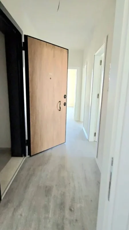 Tirane, jepet me qera apartament Kati 7, 100 m² 610 € 