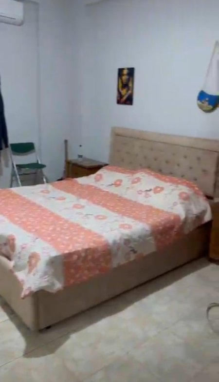 Tirane, jepet me qera apartament 2+1 Kati 3, 100 m² 600 € (Rruga elbasanit)