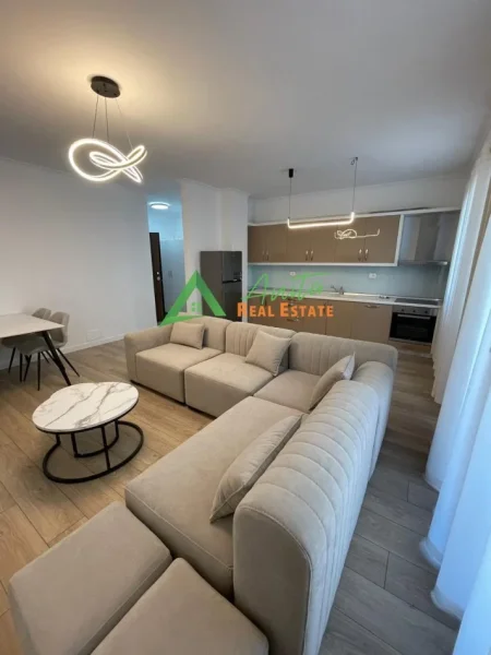 Tirane, jepet me qera apartament 2+1 Kati 2, 85 m², Kodra e Diellit, 800 €