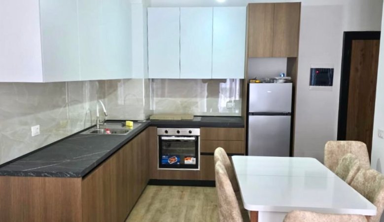 Me Qera : Apartament 2+1 +1 Post Parkimi📍Kompleksi Univers City - 500€ - S. 93m² || E Pabanuar✨