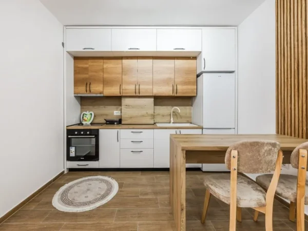 Durres, shitet apartament 2+1+Ballkon Kati 4, 88 m² 170.000 € (Golem)