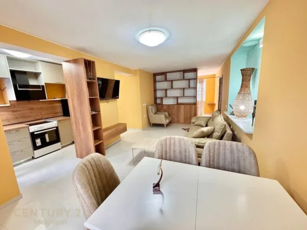 Tirane, jepet me qera apartament 2+1 Kati 2, 70 m² 750 € (Sheshi Willson)