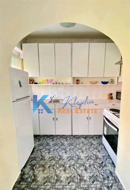 Tirane, jap me qera apartament 2+1+Ballkon Kati 2, 85 m² 650 € (Rruga Fortuzi, afer hotel Comfort)