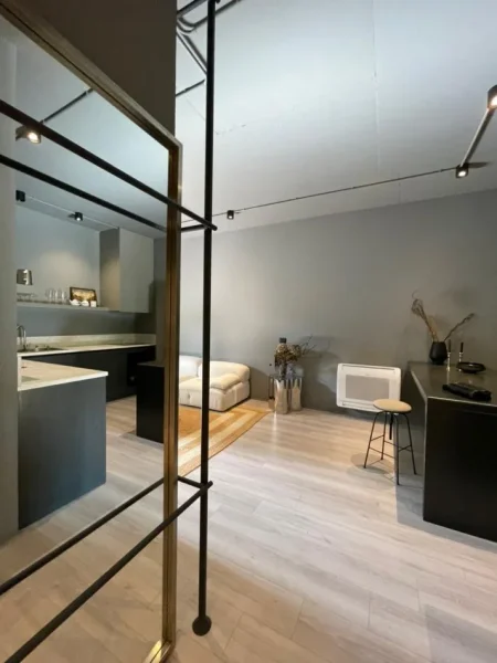Tirane, jepet me qera apartament 2+1+Ballkon Kati 4, 105 m² 2.500 € (Lion Park Residence)
