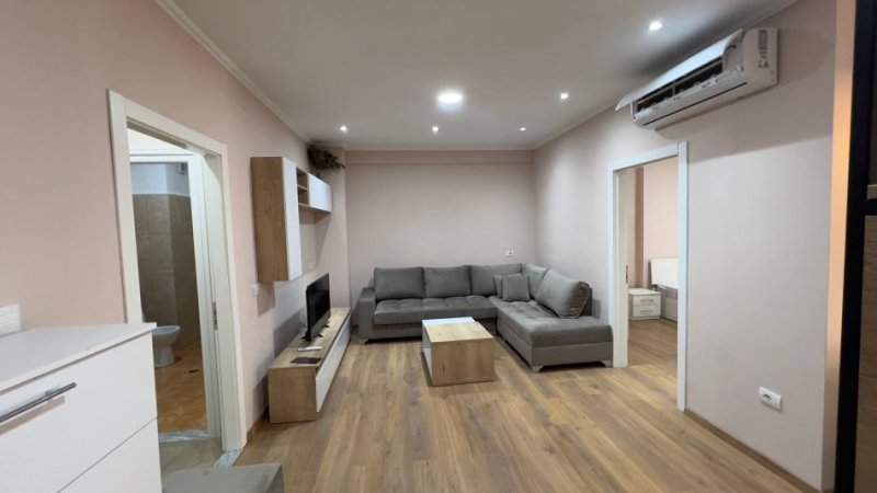 Tirane, jepet me qera apartament 1+1 Kati 2, 67 m² 400 € (Astir , Kompleksi Fratari)