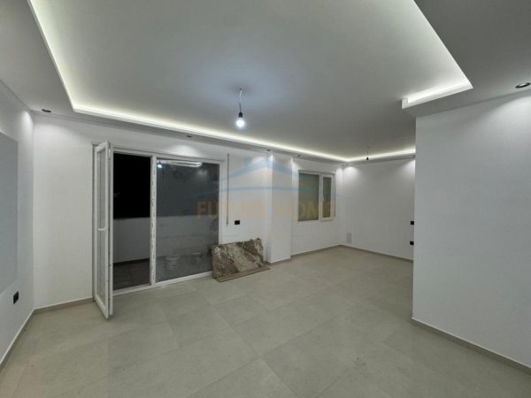 Tirane, shitet apartament 2+1+Ballkon Kati 2, 108 m² 125.000 € (FRESK)