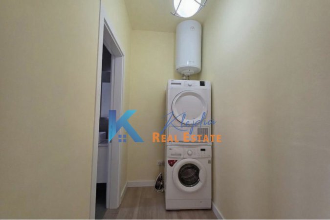 Tirane, jap me qera apartament Kati 2, 46 m² 680 € (Myslym Shyr, te rezidenca Gardenia)