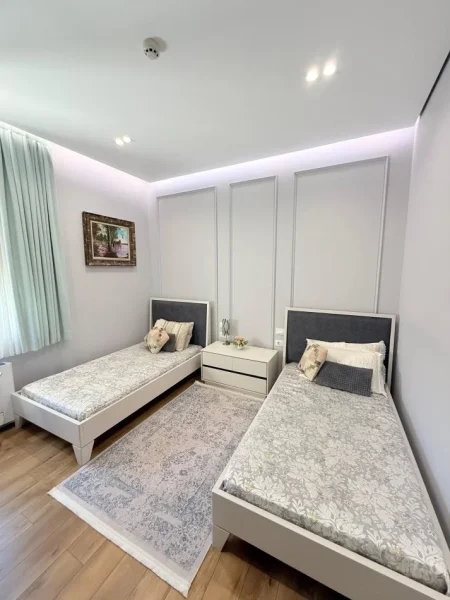 🏠Penthouse Luksoz për Shitje pranë📍 Kopshtit Botanik – Tiranë