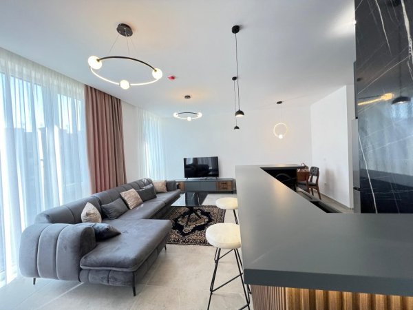 Tirane, jepet me qera apartament 2+1 , 1.300 € 