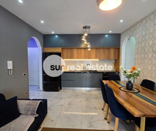 Shkoder, jepet me qera apartament 2+1+Ballkon Kati 1, 102 m² 750 € (SHKODER)