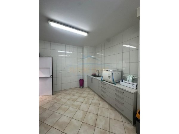 Tirane, shitet Kati 2, 90 m² 50.000 € 