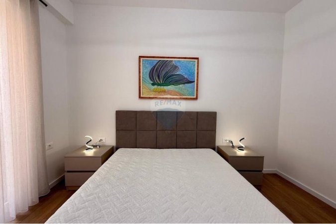 Tirane, jepet me qera apartament 1+1 , 78 m² 580 € (Rruga Jordan Misja)