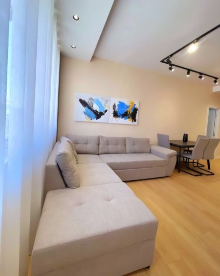 Tirane, shitet apartament 2+1 , 88 m² (rruga dritan hoxha)