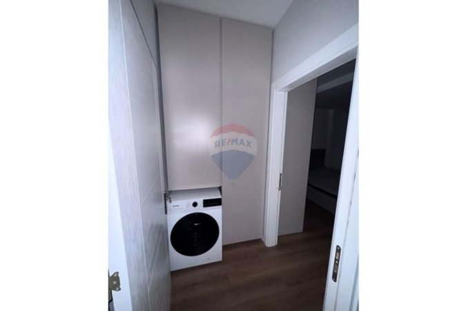 Tirane, jepet me qera apartament 1+1 Kati 2, 65 m² 650 € (Kodra e Diellit)