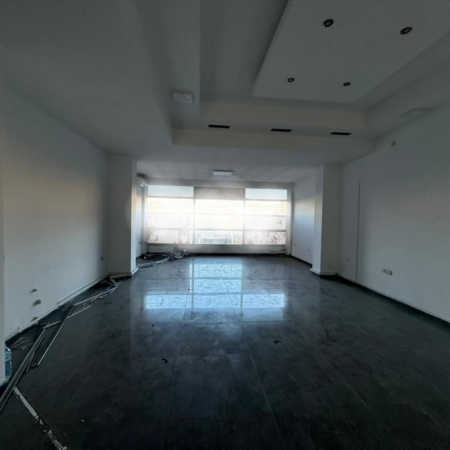 Tirane, jepet me qera ambjent biznesi Kati 2, 80 m² 550 € (Astir)