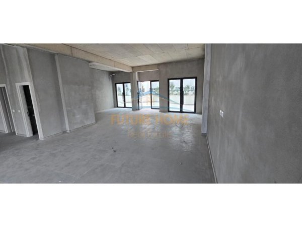Tirane, jepet me qera ambjent biznesi Kati 1, 126 m² 1.300 € (River Residence,Unaza e Re)