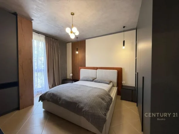 Tirane, jepet me qera apartament 1+1 Kati 4, 67 m² 500 € (Rezidenca City View)