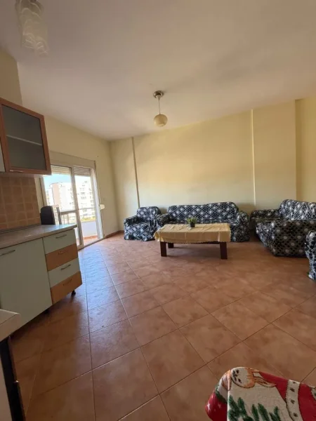 Durres, shitet apartament 2+1 Kati 5, 108 m² 133.000 € (Drejtoria e Policise)