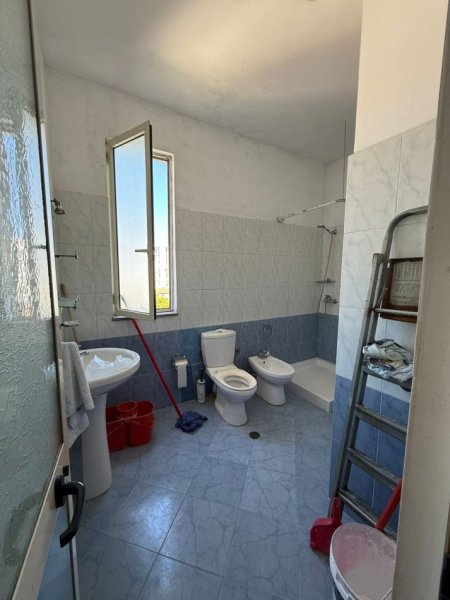 Durres, shitet apartament 2+1 Kati 5, 108 m² 133.000 € (Drejtoria e Policise)