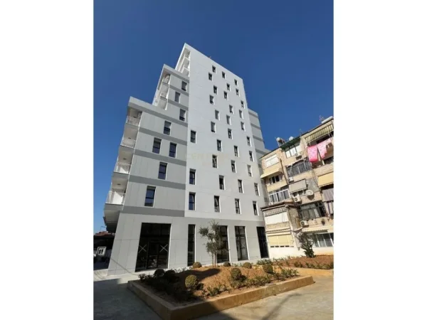 Tirane, shitet apartament 2+1+Ballkon Kati 5, 163 m² 230.000 € (rruga XHAFIZE KEKO)