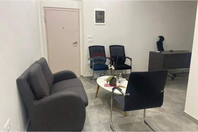 Tirane, shitet dyqan Kati 1, 67 m² 490.000 € (Rruga Sulejman Delvina)