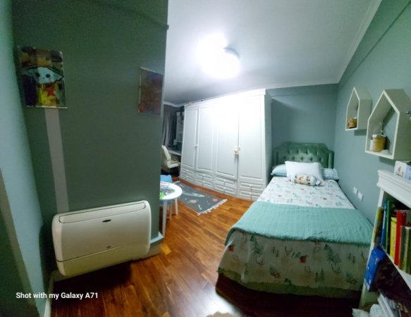 Tirane, shitet apartament 3+1 Kati 12, 620.000 €