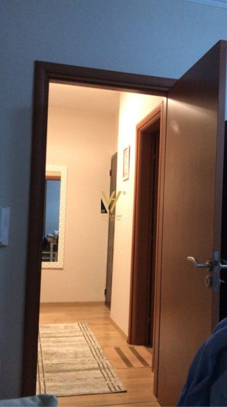 Tirane, jepet me qera apartament 1+1+Ballkon Kati 2, 67 m² 500 € (YZBERISHT)